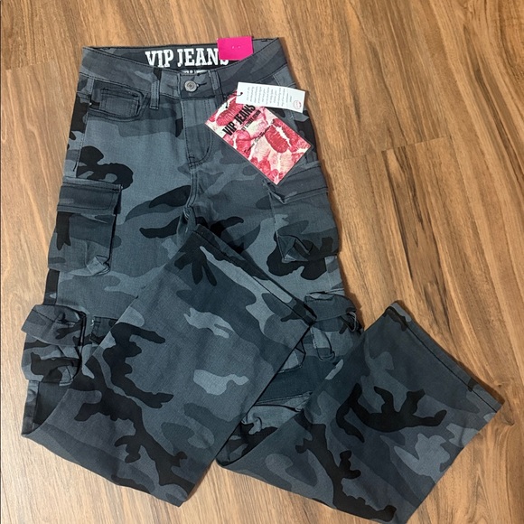 VIP Camouflage Cargo Pocket Straight Leg Jeans - Gray - Picture 5 of 11